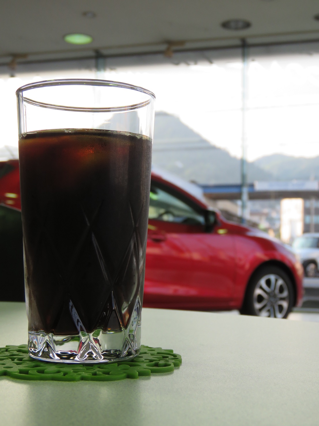 コダワリのアイスコーヒーを、どうぞ！