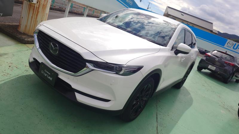 人気のCX-8！