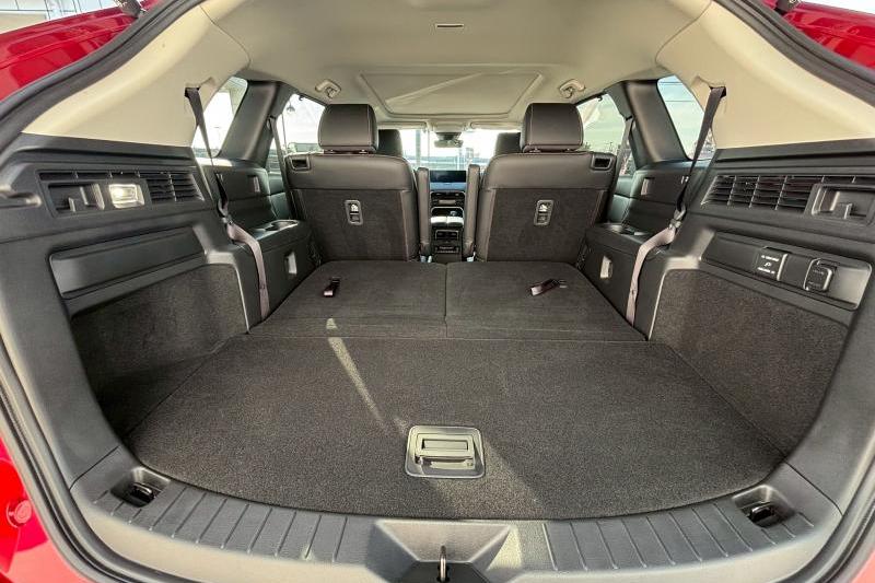 3列目を可倒した荷室です。